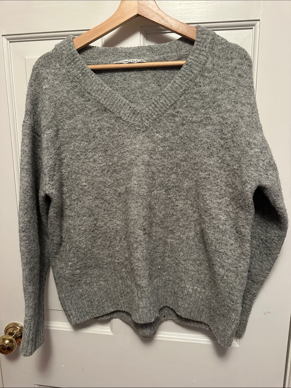 Women’s V-Neck Wool Blend oversized Sweater - Gray